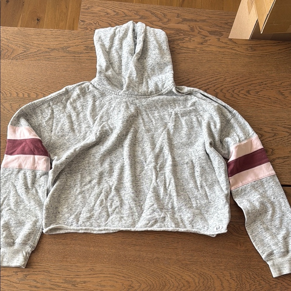 abercrombie Cropped Heather Grey Sweatshirt